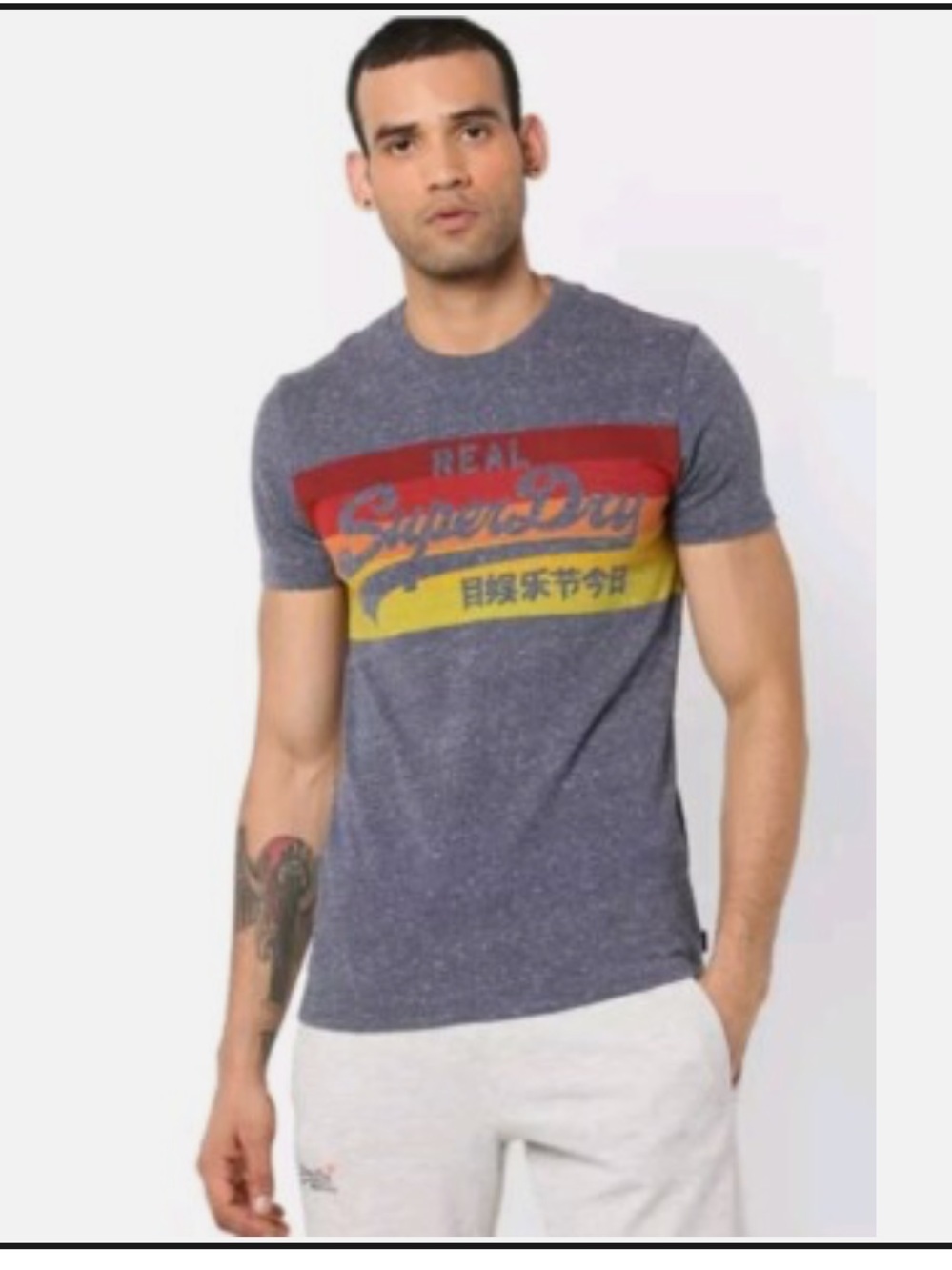 SuperDry Vintage Logo Cali Stripe T-Shirt. Size Large.
